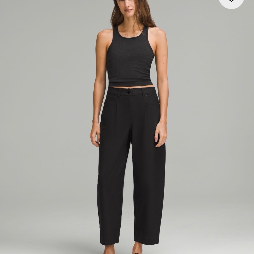 Lululemon Black Ribbed Racerback Crop Tank Top - Women - Picture 1 of 9